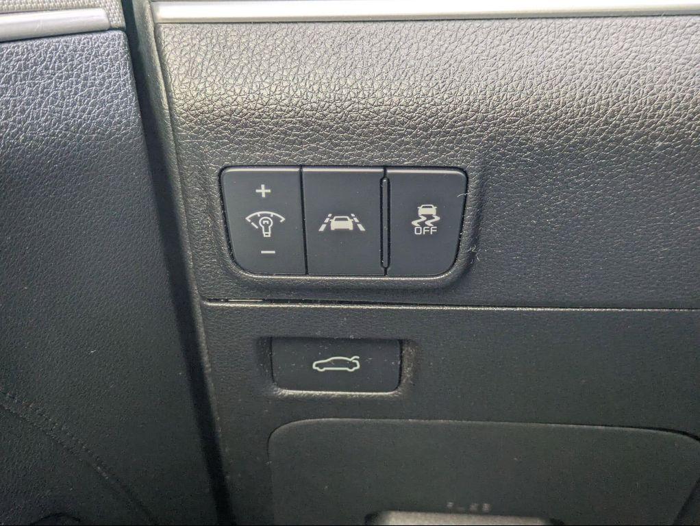 used 2021 Kia K5 car, priced at $18,999