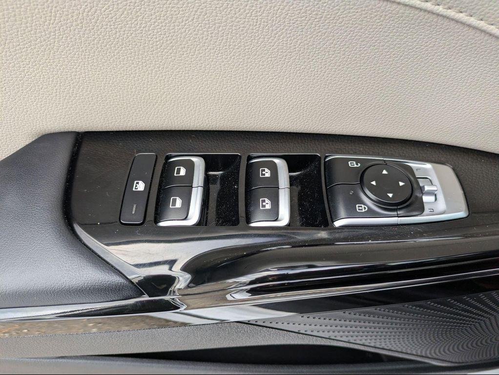 used 2021 Kia K5 car, priced at $21,499