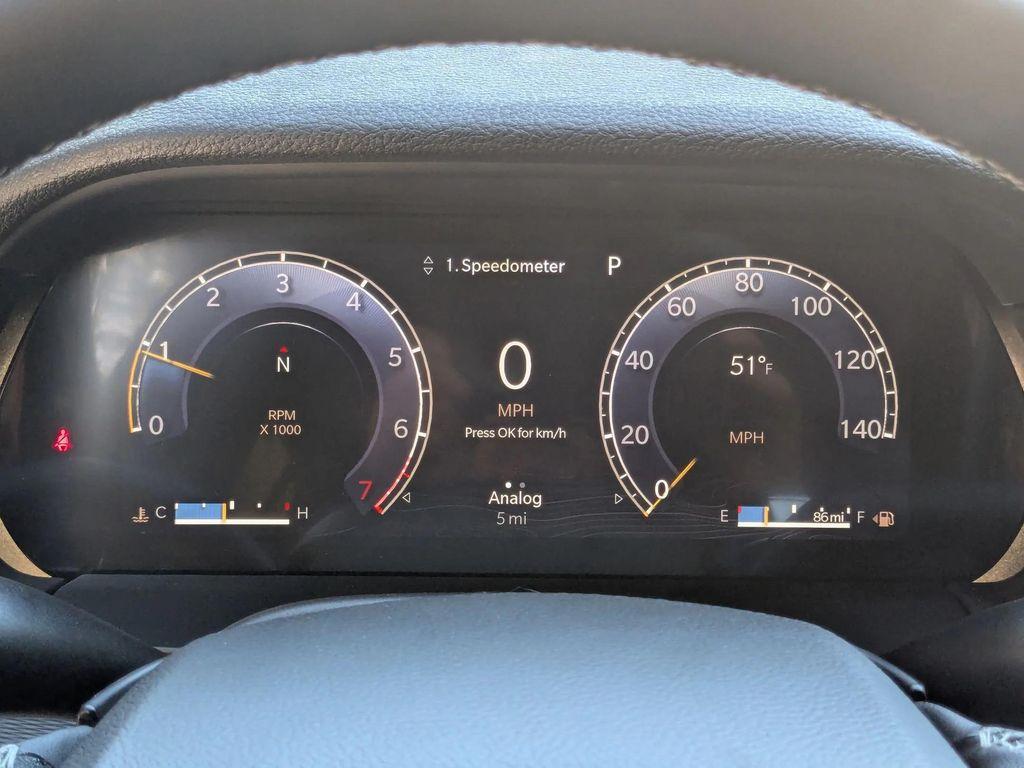 new 2025 Jeep Grand Cherokee car, priced at $44,439