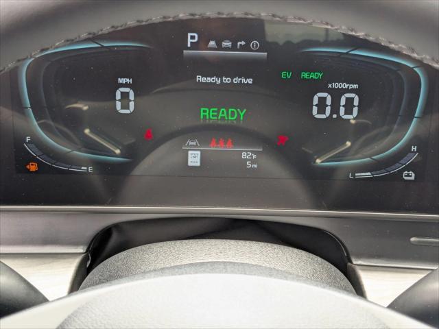 new 2025 Kia Sportage car, priced at $41,599