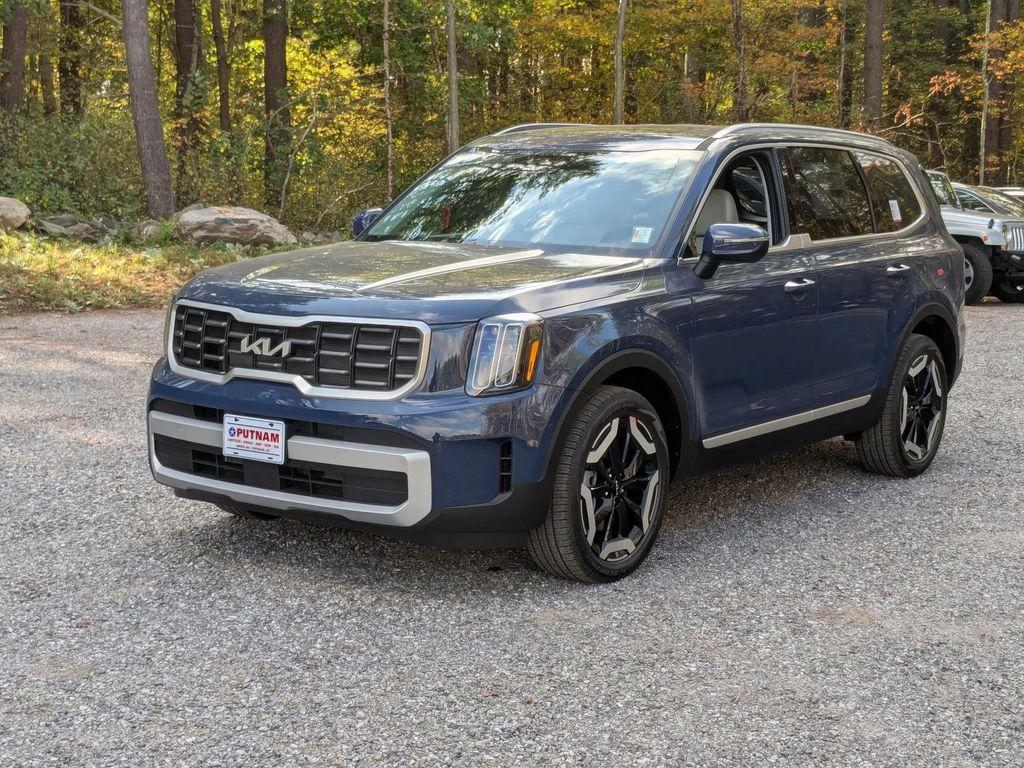 new 2025 Kia Telluride car, priced at $43,635