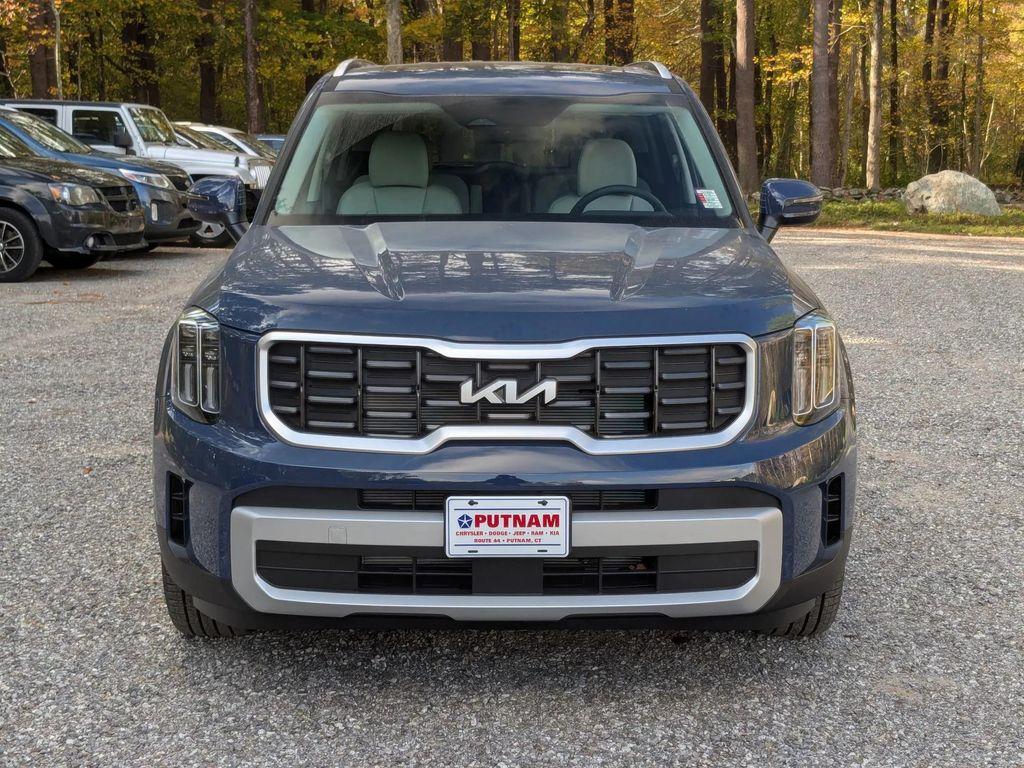 new 2025 Kia Telluride car, priced at $43,635