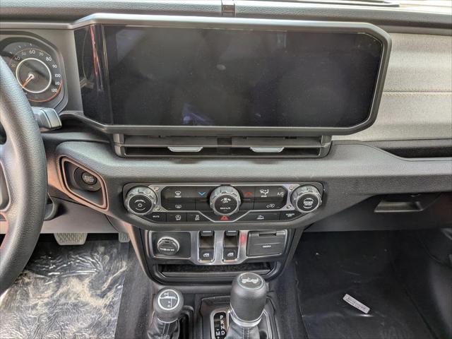 new 2025 Jeep Wrangler car, priced at $36,378