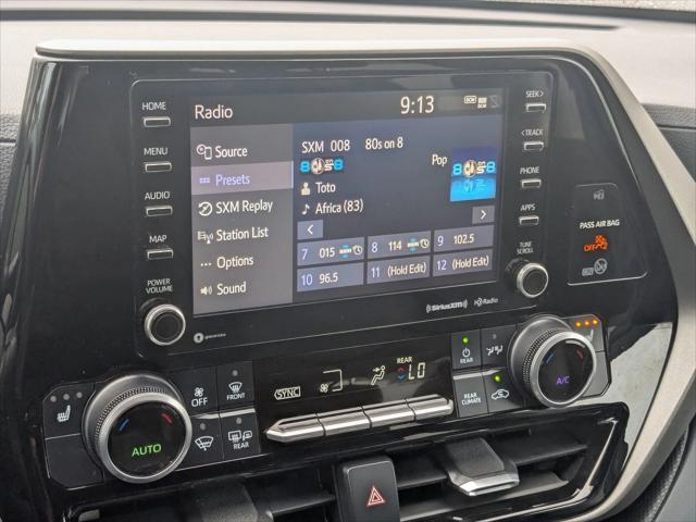 used 2021 Toyota Highlander car, priced at $31,499