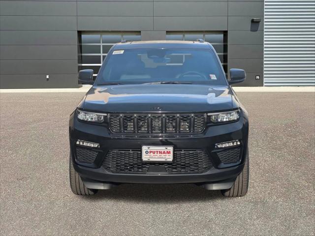 new 2025 Jeep Grand Cherokee car, priced at $48,860