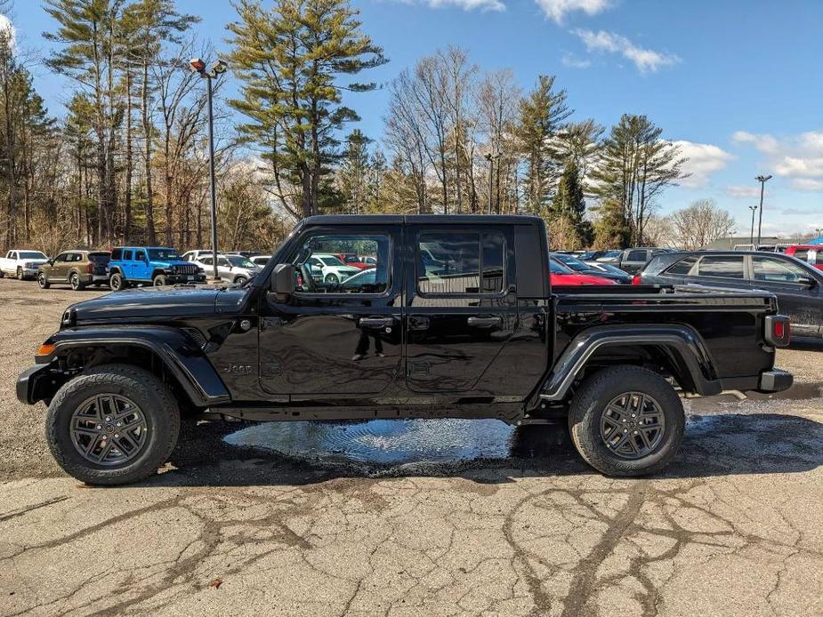 new 2024 Jeep Gladiator car, priced at $46,825