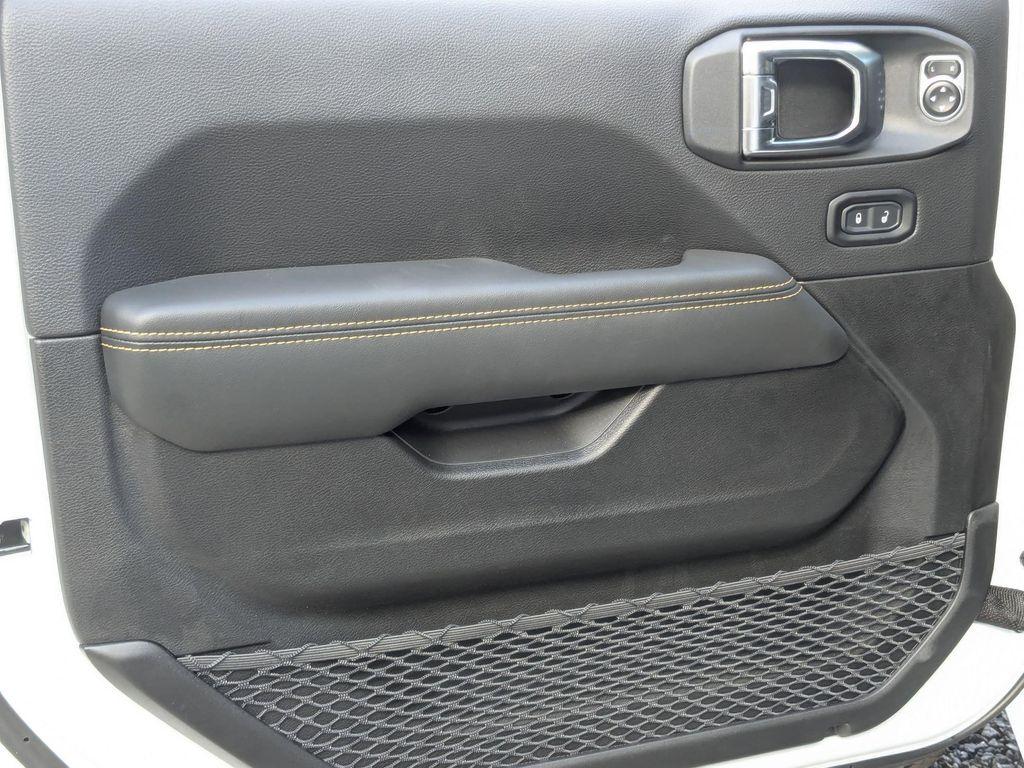 new 2025 Jeep Wrangler car, priced at $50,825