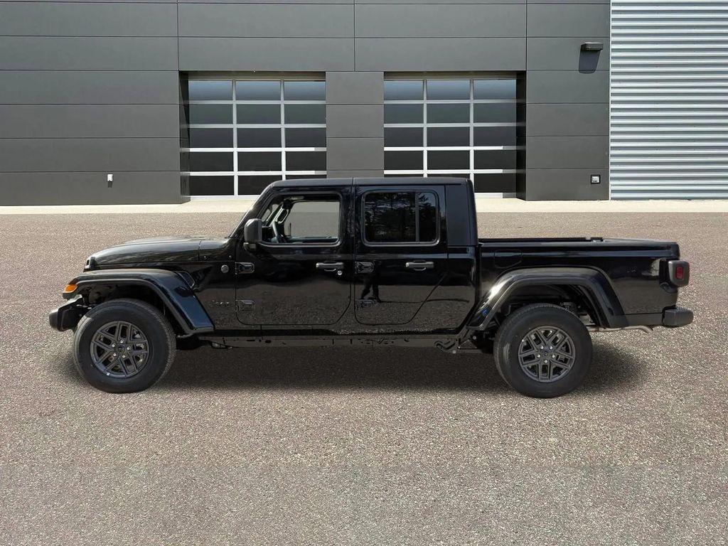 new 2025 Jeep Gladiator car, priced at $46,049