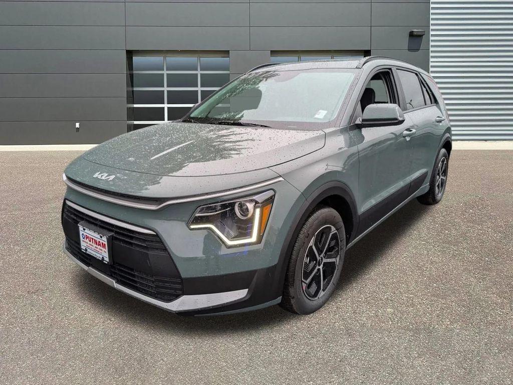 new 2025 Kia Niro car, priced at $31,031