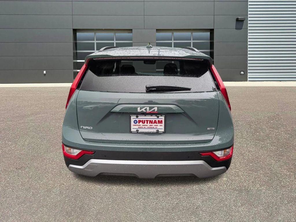 new 2025 Kia Niro car, priced at $31,031