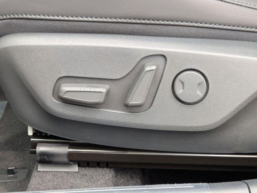 new 2025 Kia Niro car, priced at $31,031