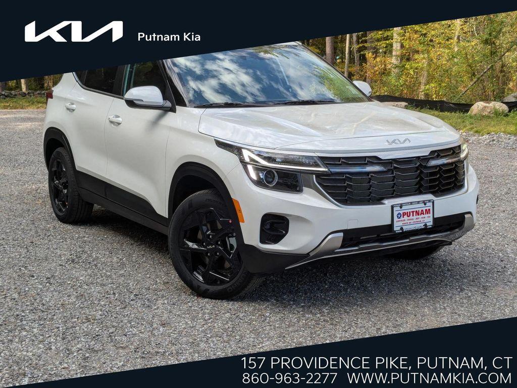 new 2026 Kia Seltos car, priced at $30,702