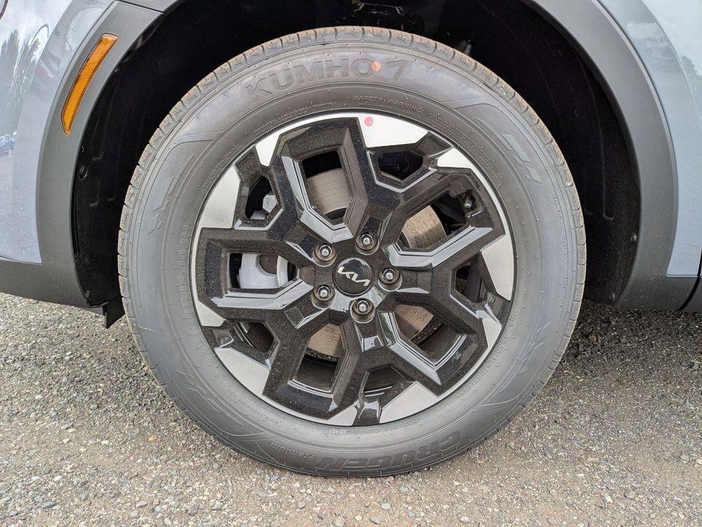 new 2025 Kia Sorento car, priced at $37,247