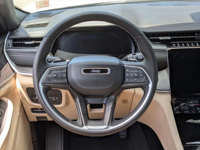 new 2025 Jeep Grand Cherokee car, priced at $45,551