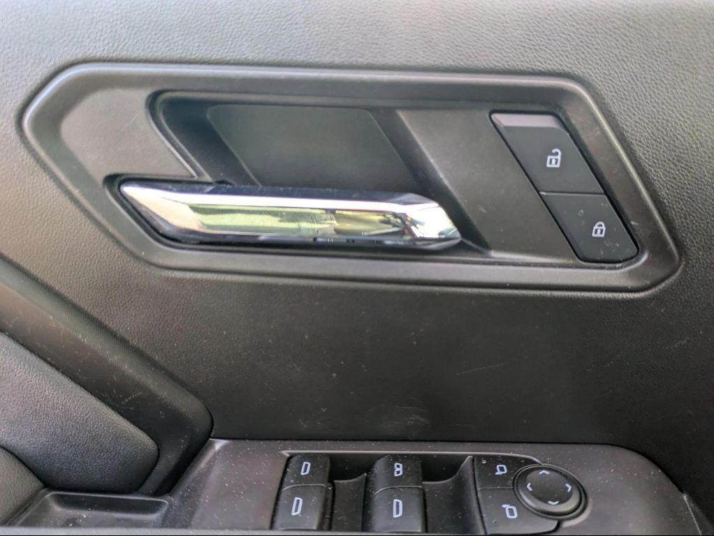 used 2023 Chevrolet Colorado car, priced at $32,999