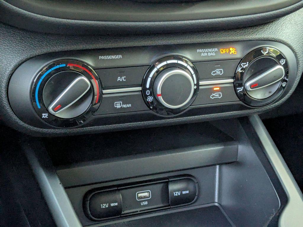 new 2025 Kia Soul car, priced at $21,010