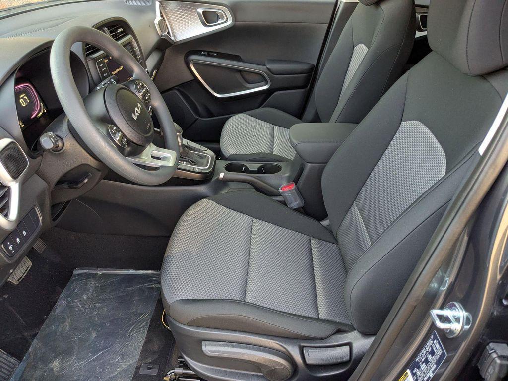 new 2025 Kia Soul car, priced at $21,010