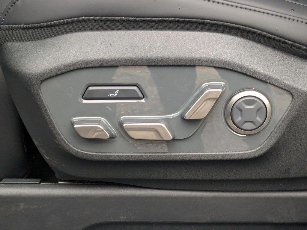new 2026 Kia EV9 car, priced at $64,070