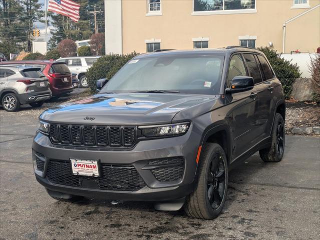 new 2025 Jeep Grand Cherokee car, priced at $48,175