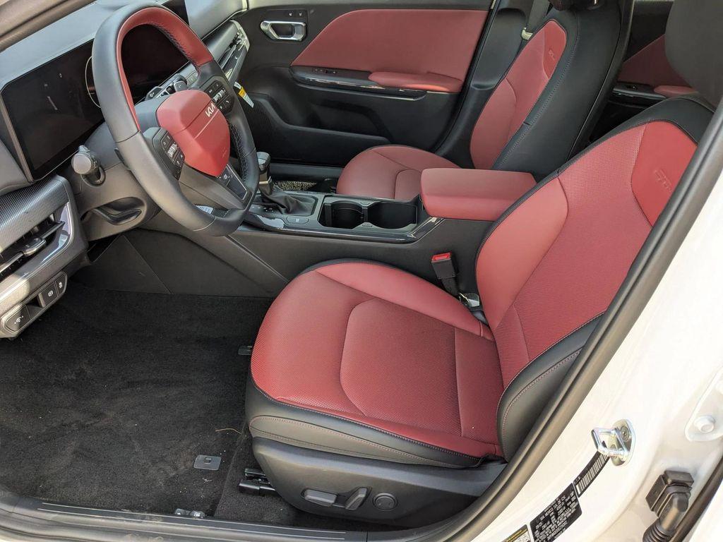 new 2025 Kia K4 car, priced at $28,581