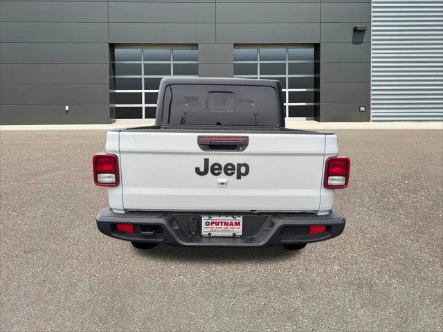 new 2025 Jeep Gladiator car, priced at $44,515