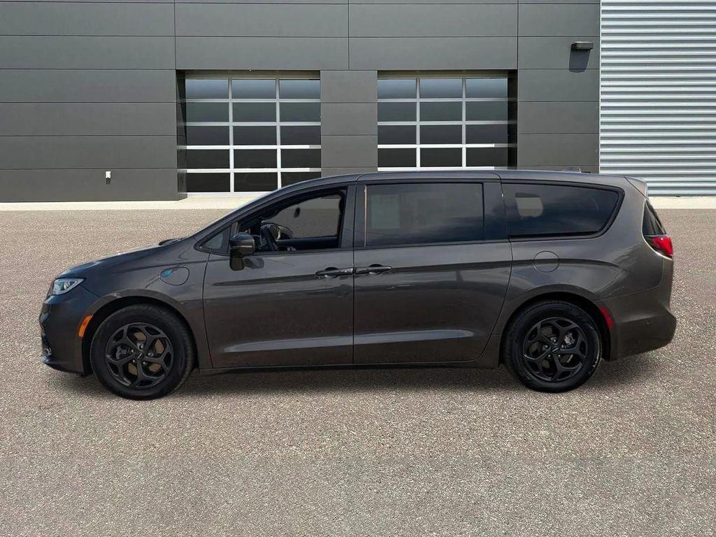 used 2022 Chrysler Pacifica Hybrid car, priced at $28,999