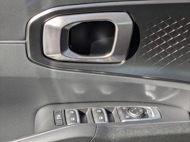 new 2025 Kia Sorento Hybrid car, priced at $42,090
