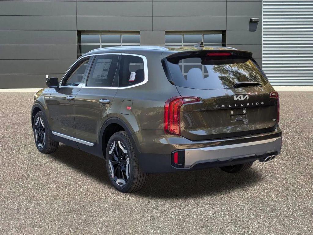 new 2025 Kia Telluride car, priced at $43,140