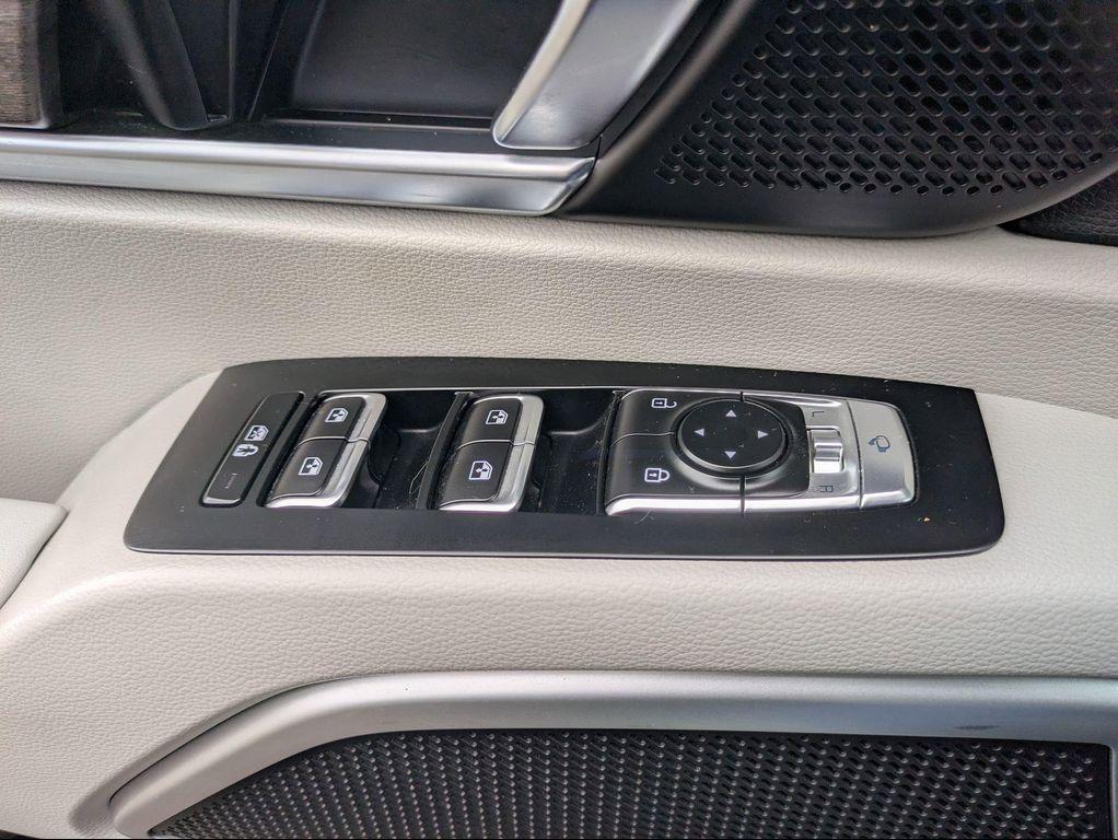 used 2022 Kia Telluride car, priced at $33,999