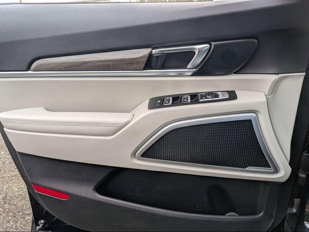 used 2022 Kia Telluride car, priced at $33,999