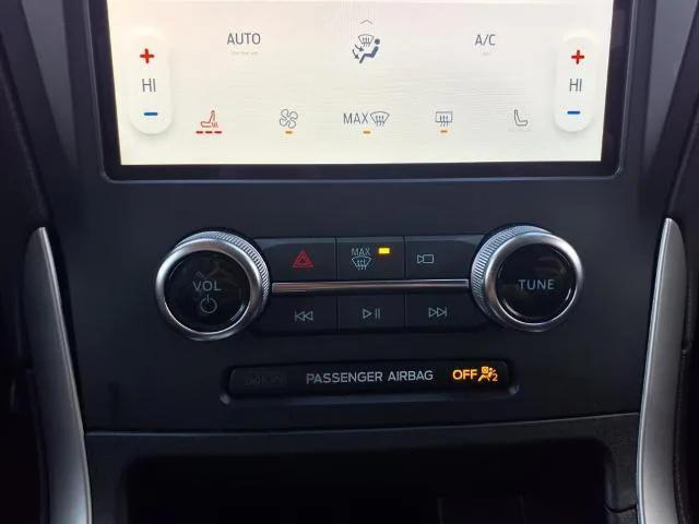 used 2024 Ford Edge car, priced at $26,950