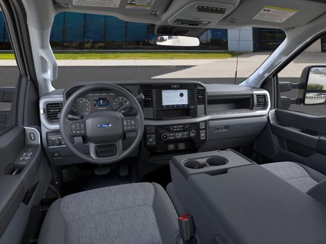 new 2025 Ford F-350 car, priced at $67,290