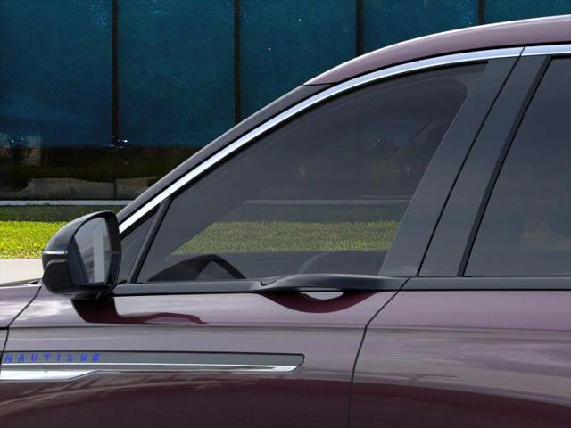 new 2025 Lincoln Nautilus car, priced at $51,726