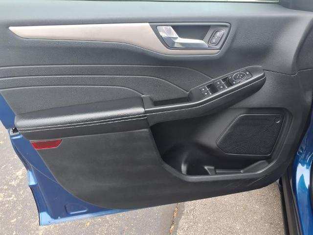 used 2022 Ford Escape car, priced at $25,565