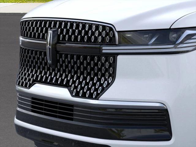 new 2025 Lincoln Navigator car, priced at $101,820