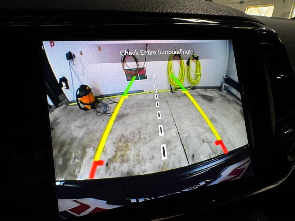 used 2022 Jeep Grand Cherokee WK car, priced at $28,995