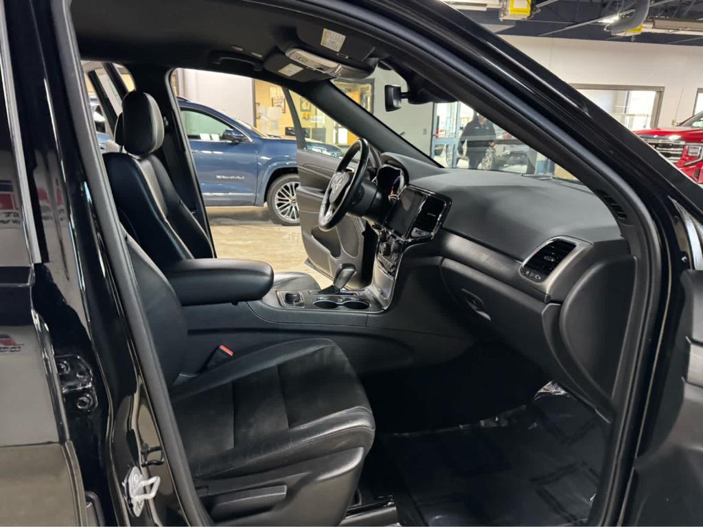 used 2022 Jeep Grand Cherokee WK car, priced at $28,995