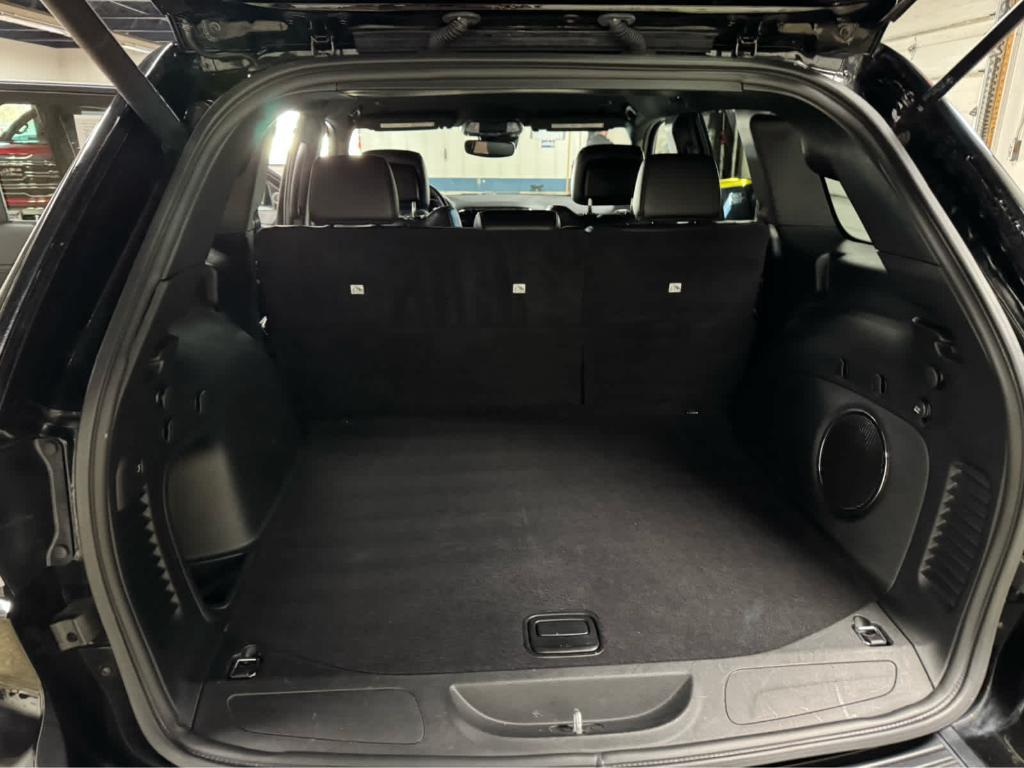 used 2022 Jeep Grand Cherokee WK car, priced at $28,995