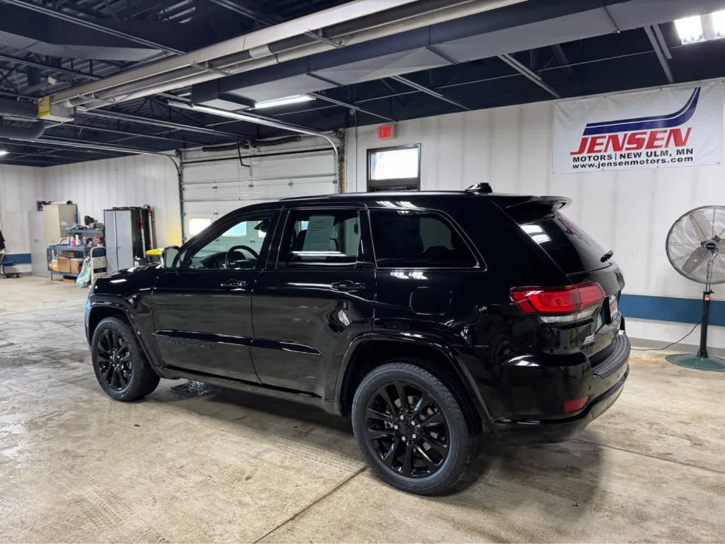 used 2022 Jeep Grand Cherokee WK car, priced at $28,995