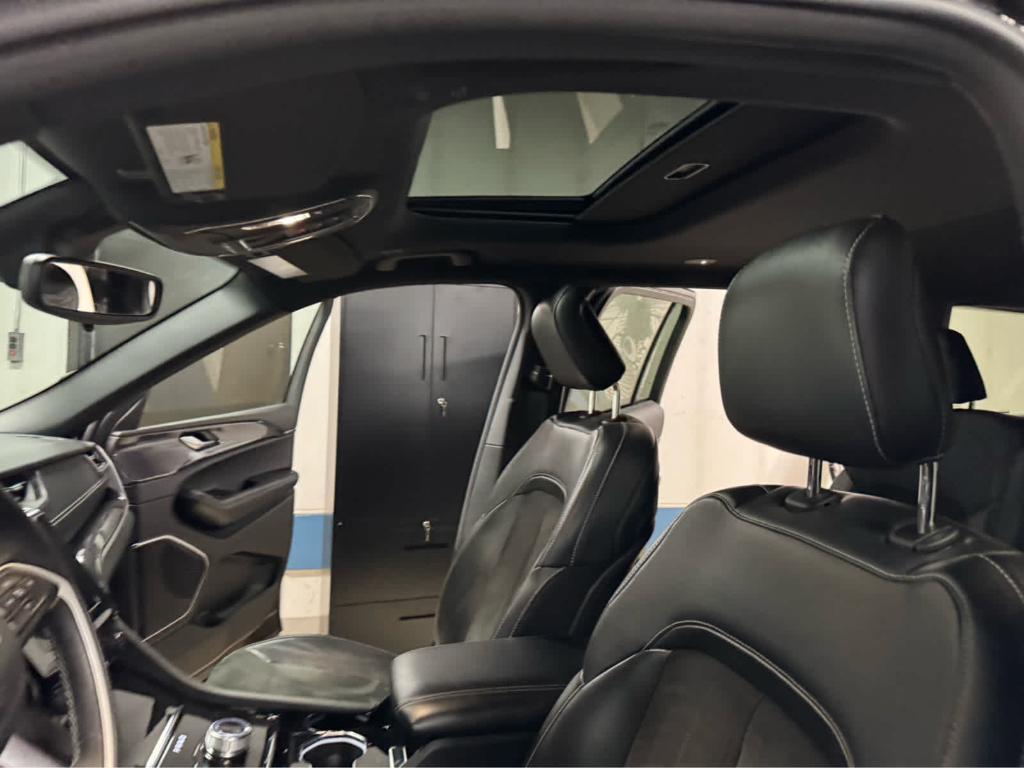 used 2022 Jeep Grand Cherokee L car, priced at $34,395