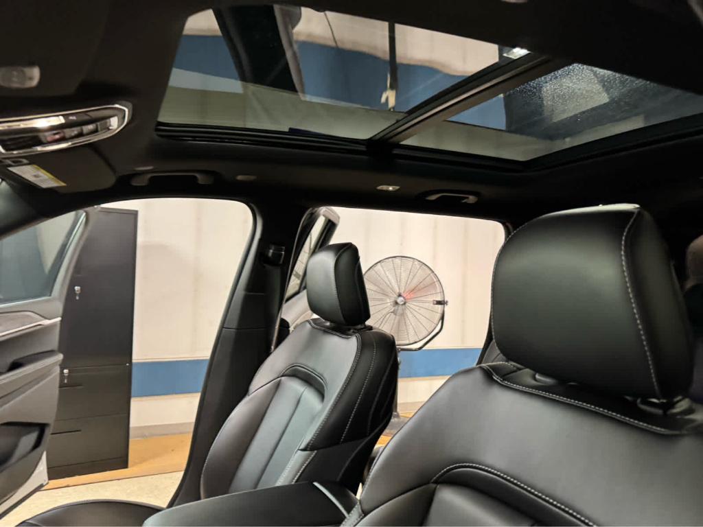 new 2025 Jeep Grand Cherokee L car, priced at $57,305