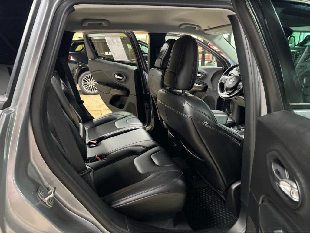 used 2021 Jeep Cherokee car, priced at $26,495
