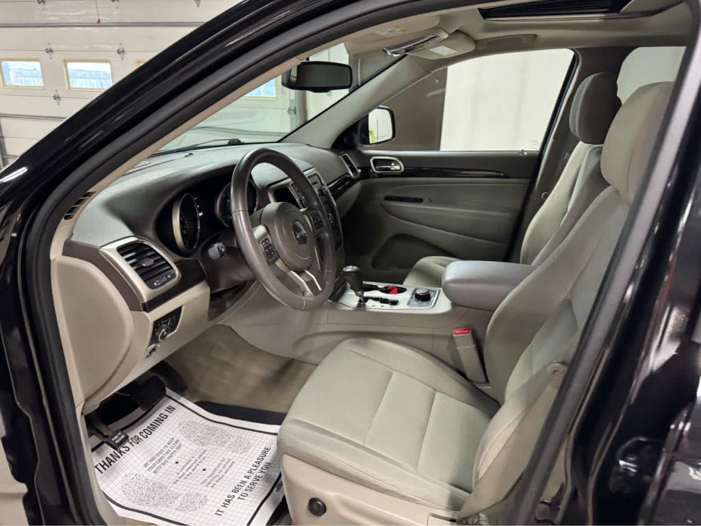 used 2013 Jeep Grand Cherokee car, priced at $11,995
