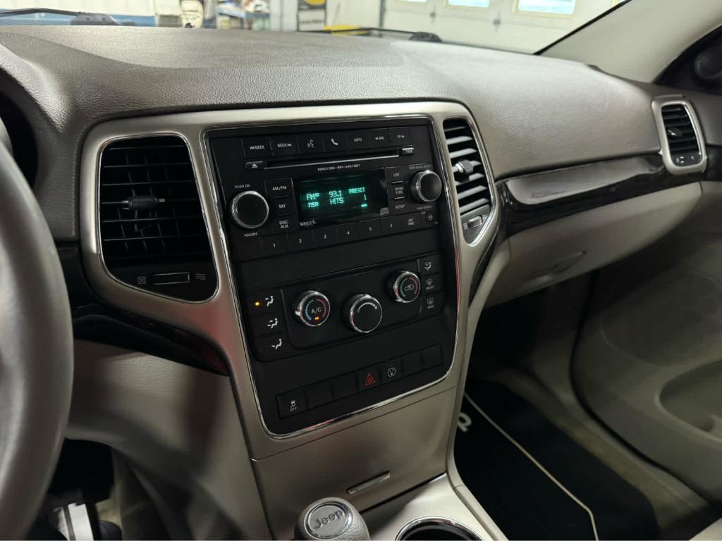 used 2013 Jeep Grand Cherokee car, priced at $11,995