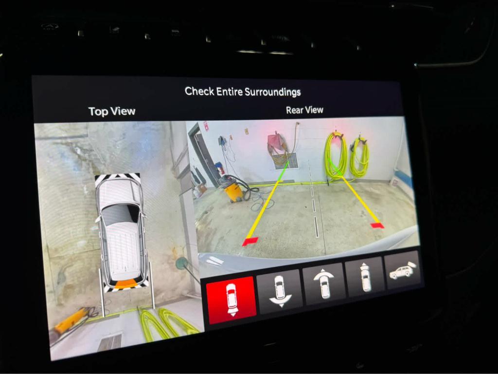 new 2025 Jeep Grand Cherokee car, priced at $56,060