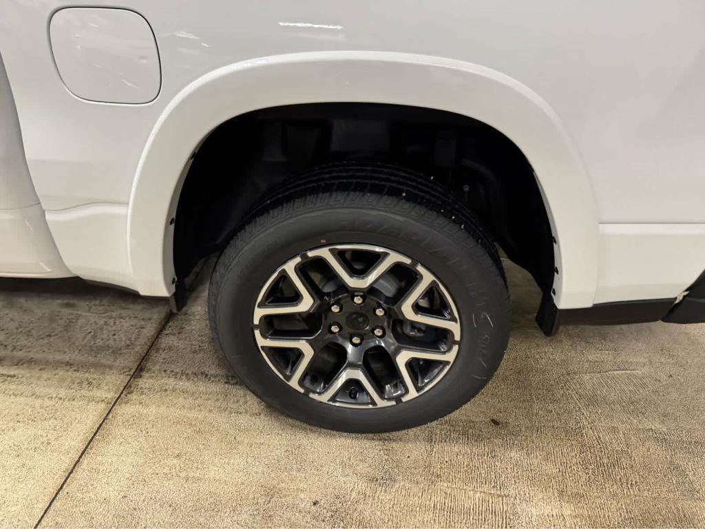 new 2025 Ram 1500 car, priced at $69,150
