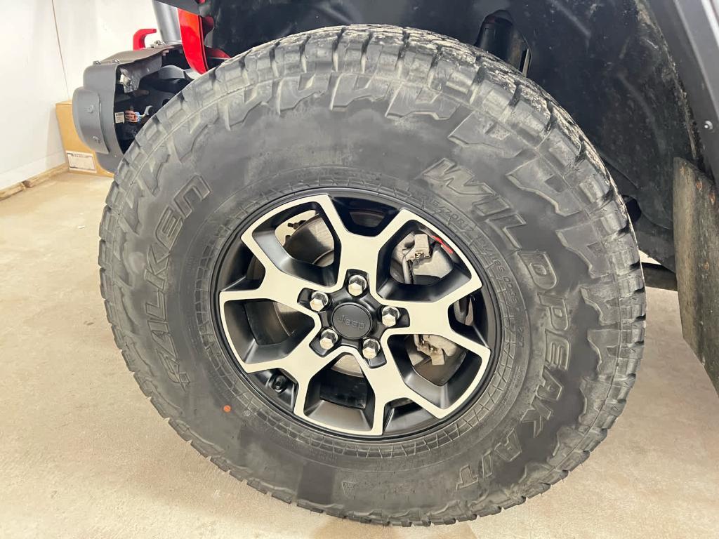 used 2018 Jeep Wrangler Unlimited car, priced at $28,695