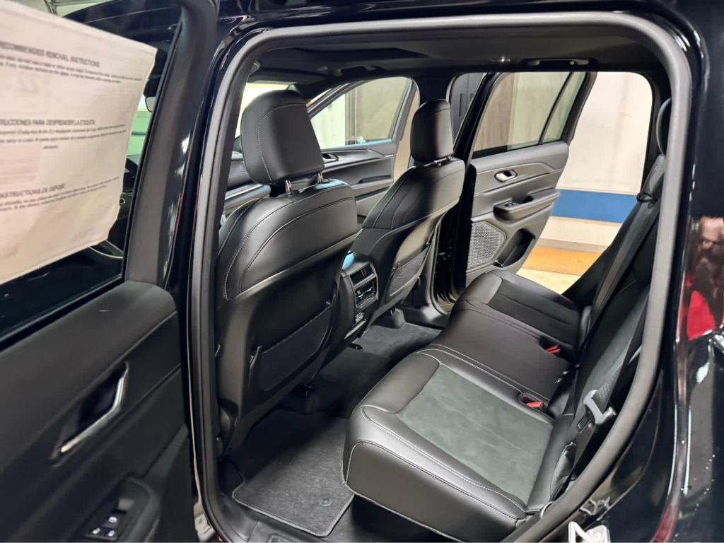 new 2025 Jeep Grand Cherokee car, priced at $47,725