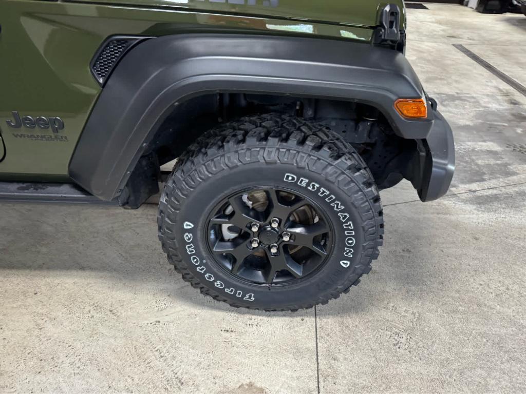 used 2022 Jeep Wrangler Unlimited car, priced at $32,395
