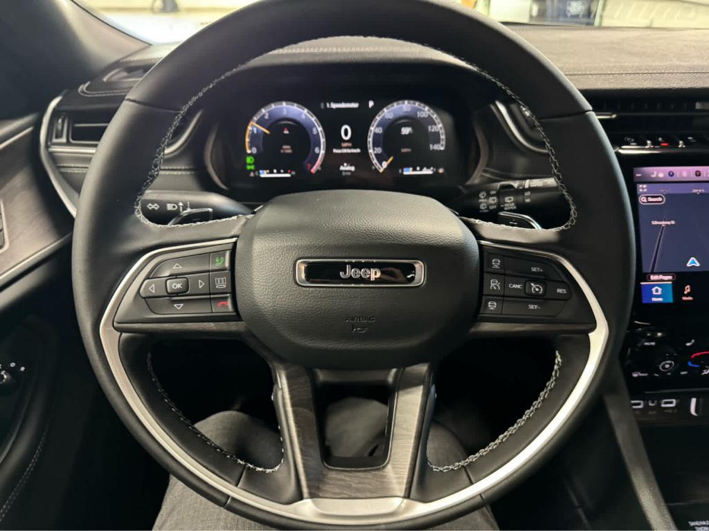 new 2025 Jeep Grand Cherokee car, priced at $53,930